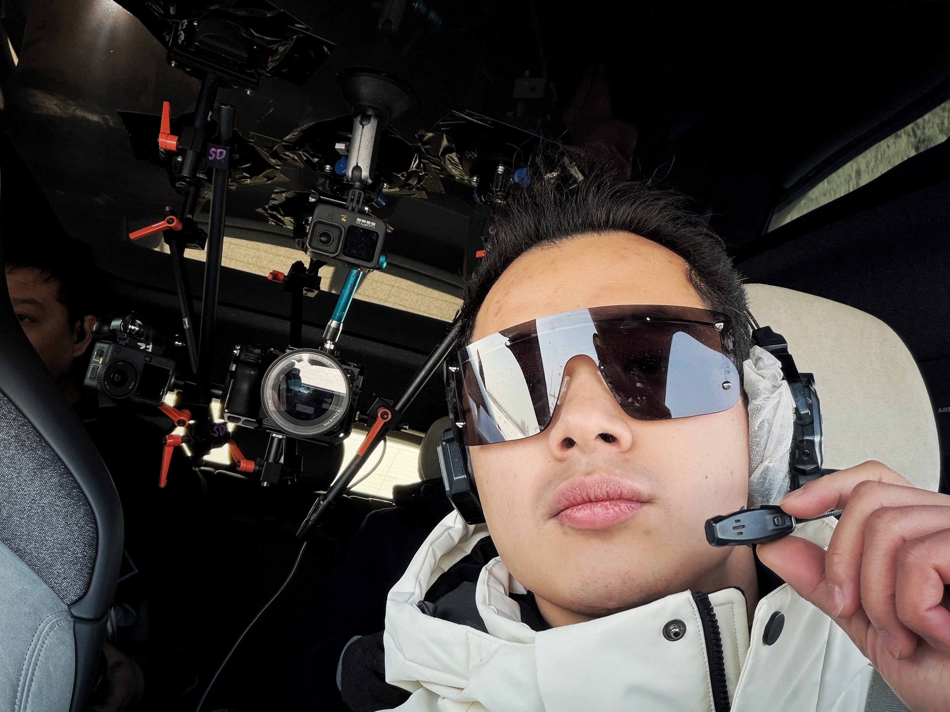 为了加强我的赛车手标签🏁，运营同事要求我每天都要以“作为一名赛车手，我XXX”