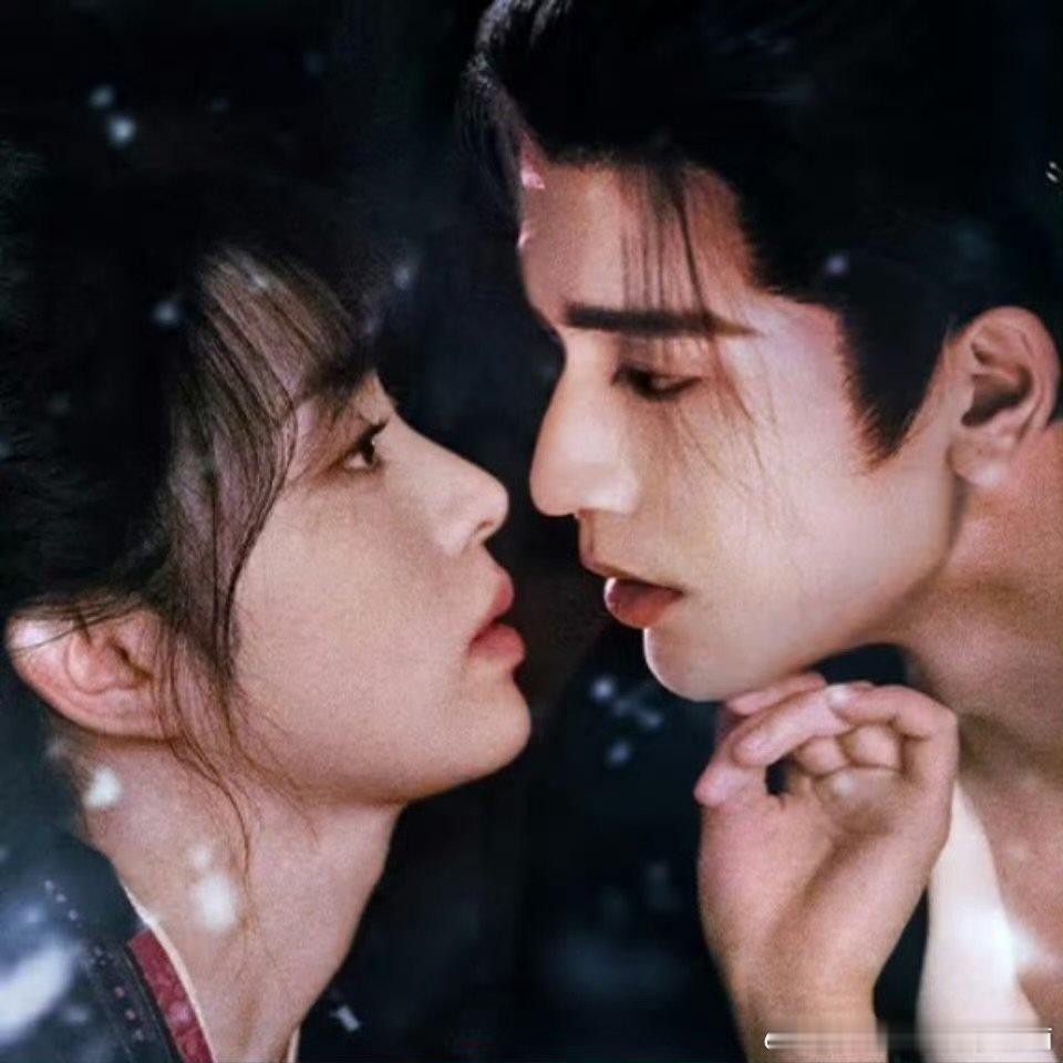 征玉和好电灯泡一茬接一茬往里冲谢征脸都绿了  征玉和好电灯泡一茬接一茬往里冲，原