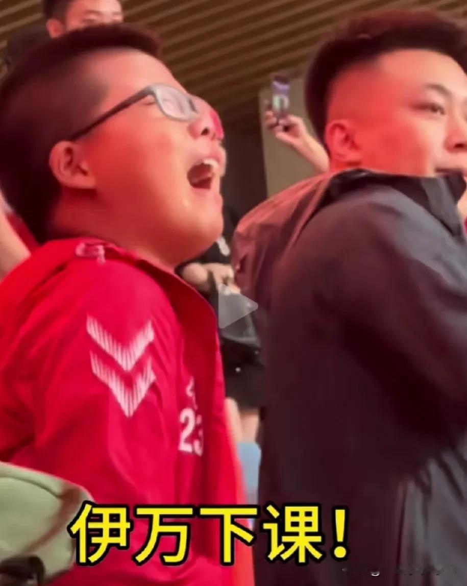 #中国足球成绩差的真正原因是什么?#
你说是普及的问题吧，伊拉克、叙利亚打脸；