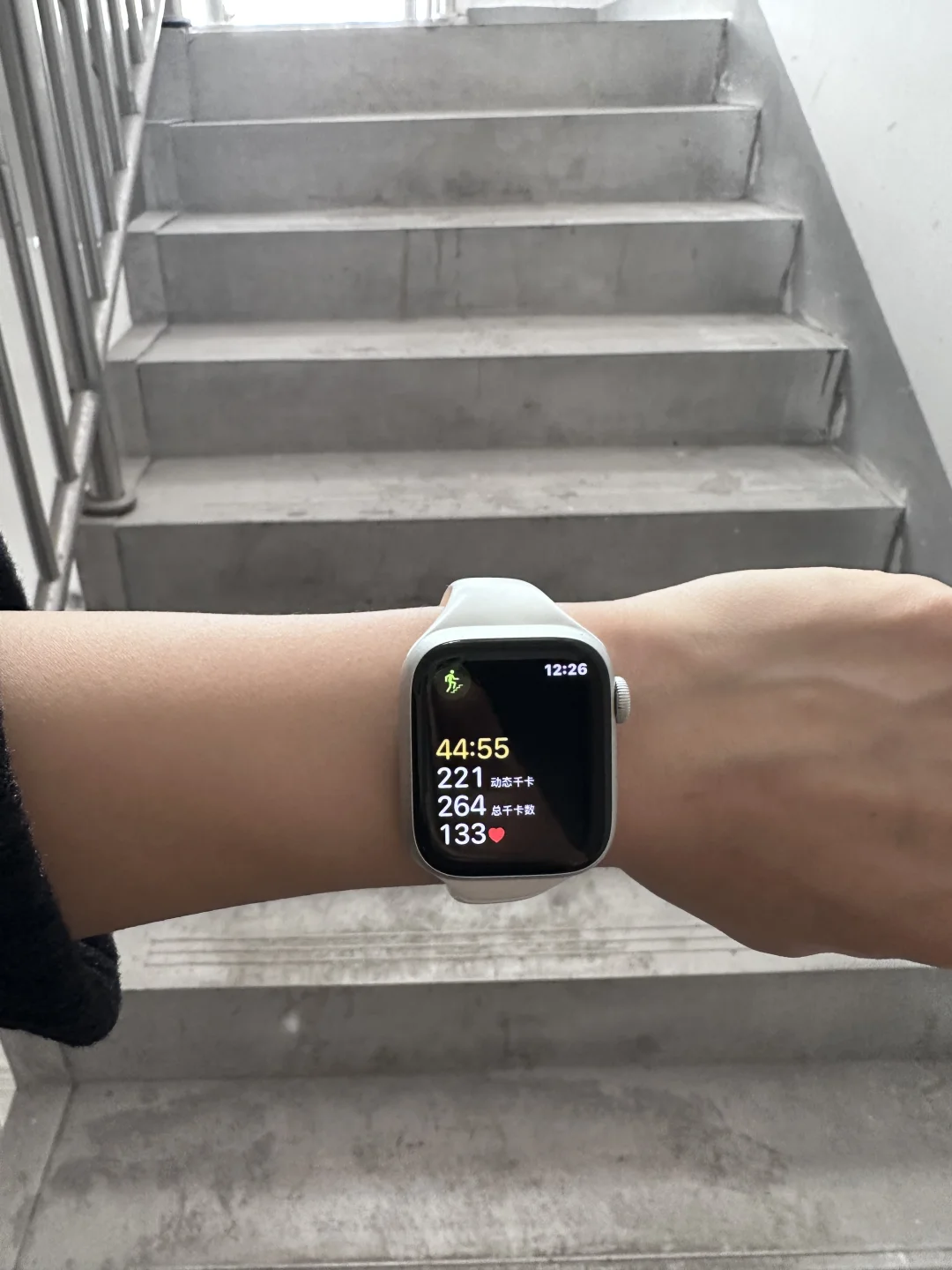 158 90爬楼运动一天吃什么