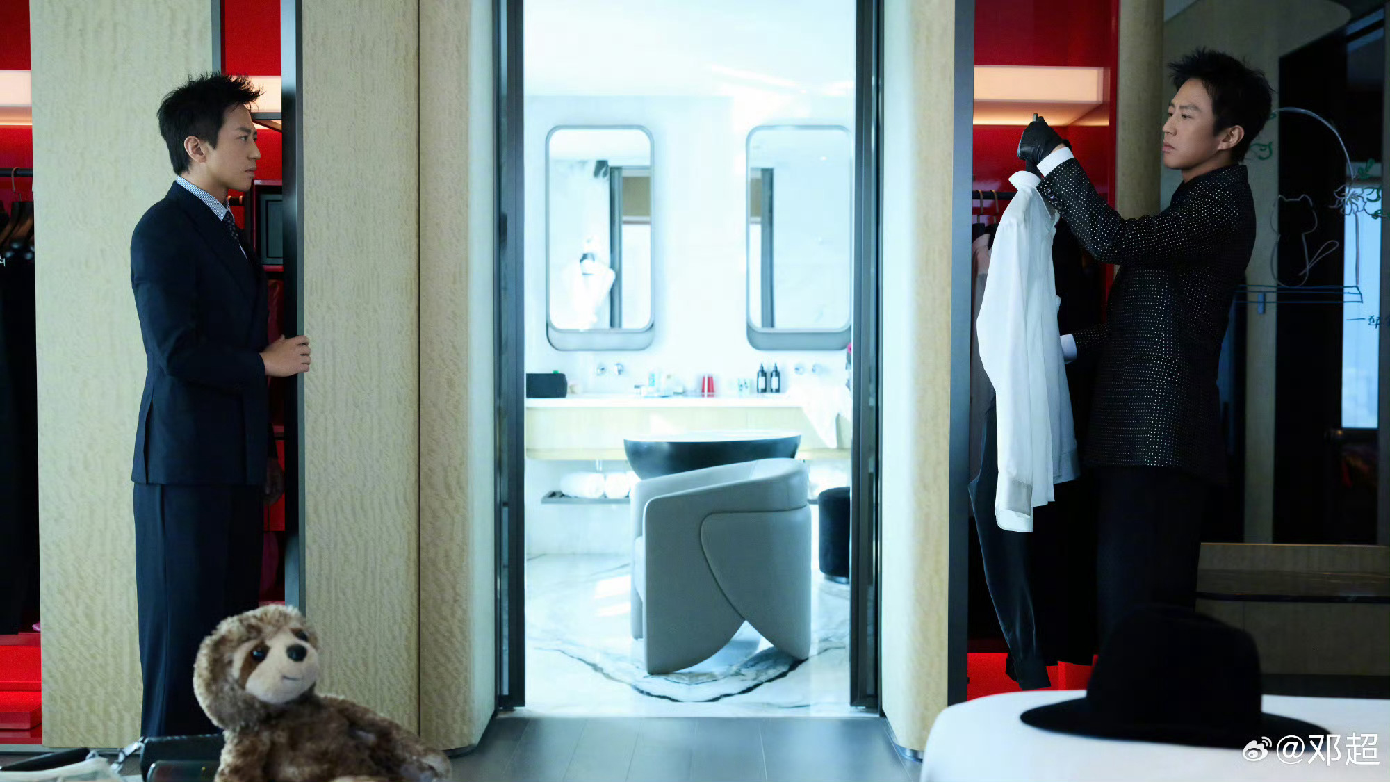 邓超这个愚人节你就过吧邓超说五哈播不了真的假的成功被邓超骗到！愚人节说五哈播不了