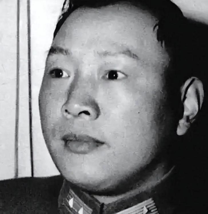 1959年，宋希濂获特赦，昔日手握重兵的中将却成了没人接的孤家寡人，正发愁怎么活