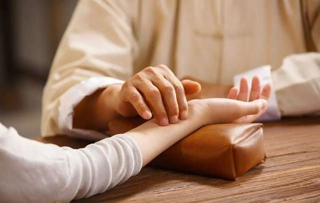 中医健康小秘密：因祸得福，其实是虚在作怪
在我们日常生活中，常常听到有人说：“哎