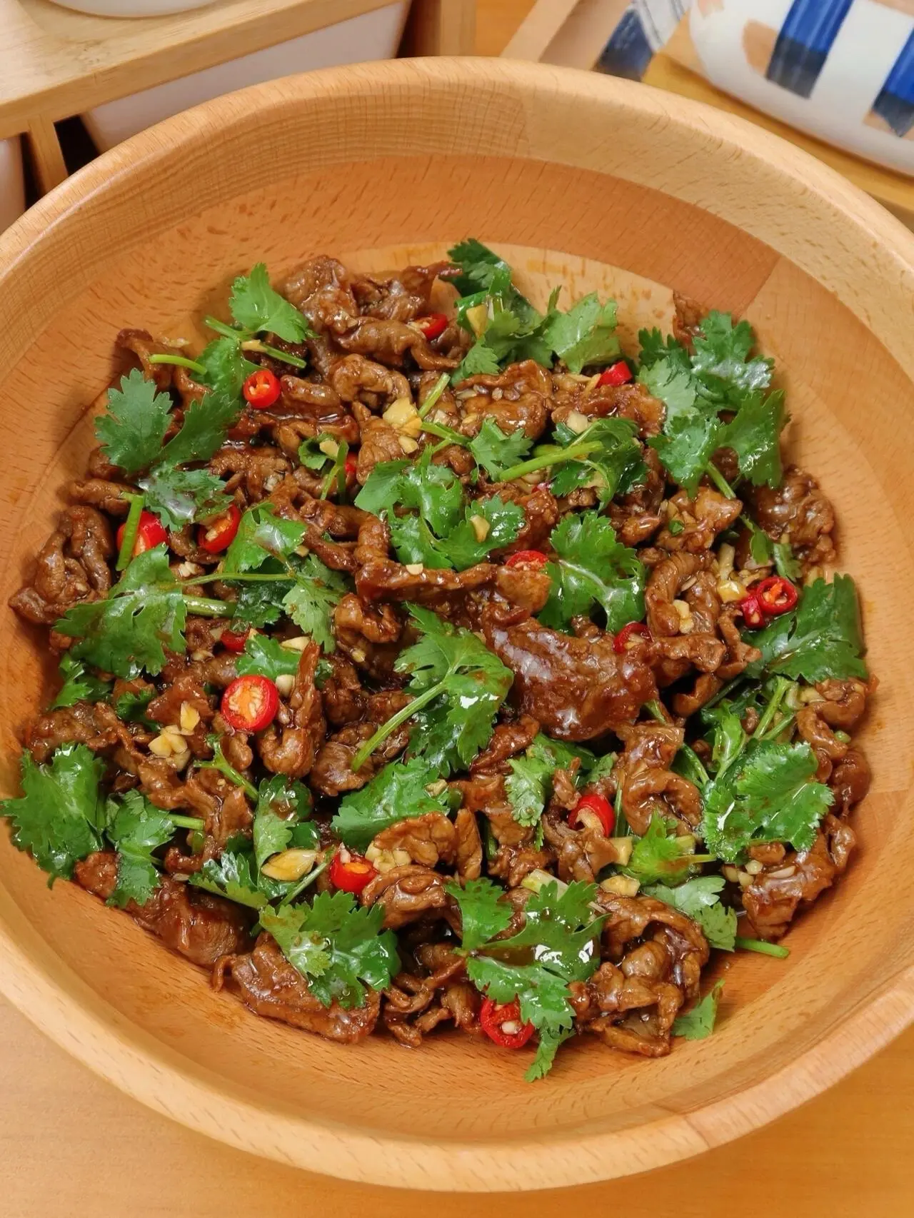 这个香菜拌牛肉真的是一绝！巨好吃！