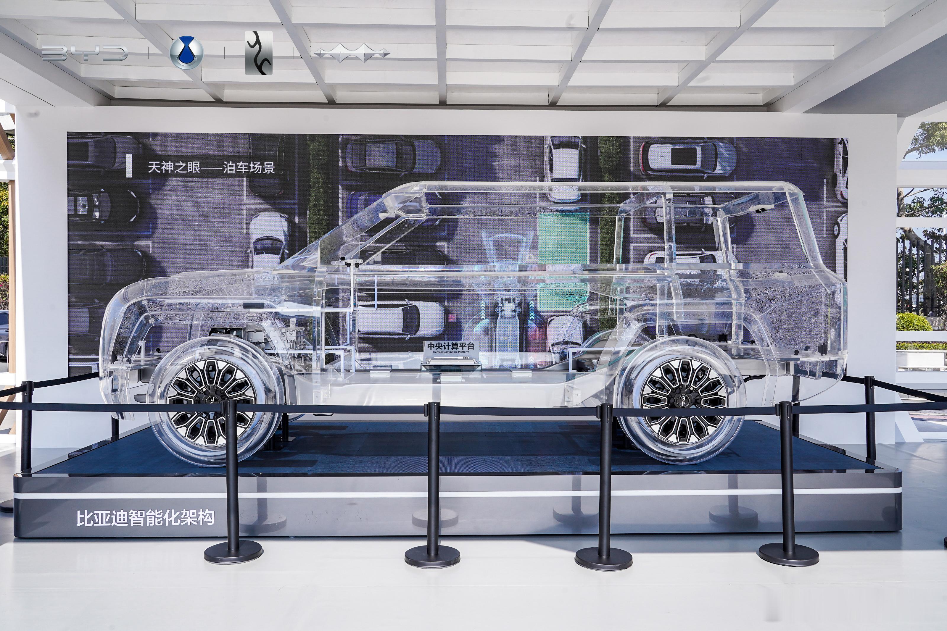 昨天是比亚迪的梦想日，仔细品品，其实挺有梦想的。王总先提到了智能汽车，什么是智能