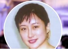 2001年，空姐杨旸与有妇之夫郭介明相会。二人温存过后，随即发生冲突。冲突的结果