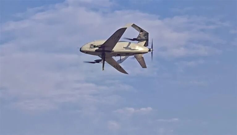 氢能动力联接翼垂直起降无人机在呼和浩特成功首飞！