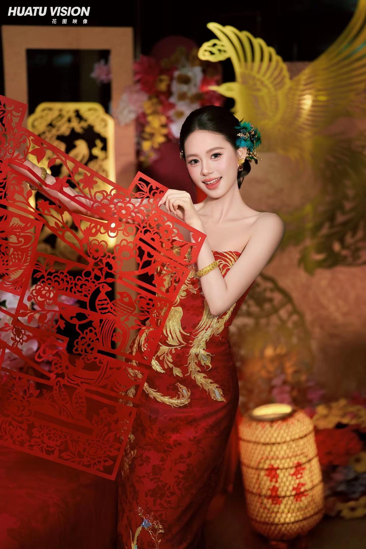 中式真的好绝！中国传统嫁娶仪式感 东方古典美 中式嫁衣的魅力 中式新娘造型