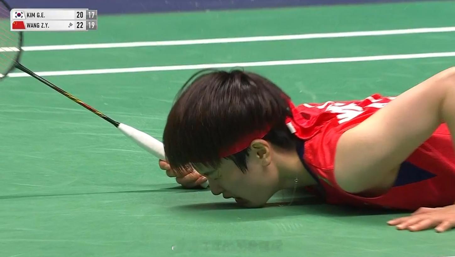 王祉怡晋级法国赛半决赛王祉怡2比0金佳恩 女单 1/4赛 金佳恩 20-22 1