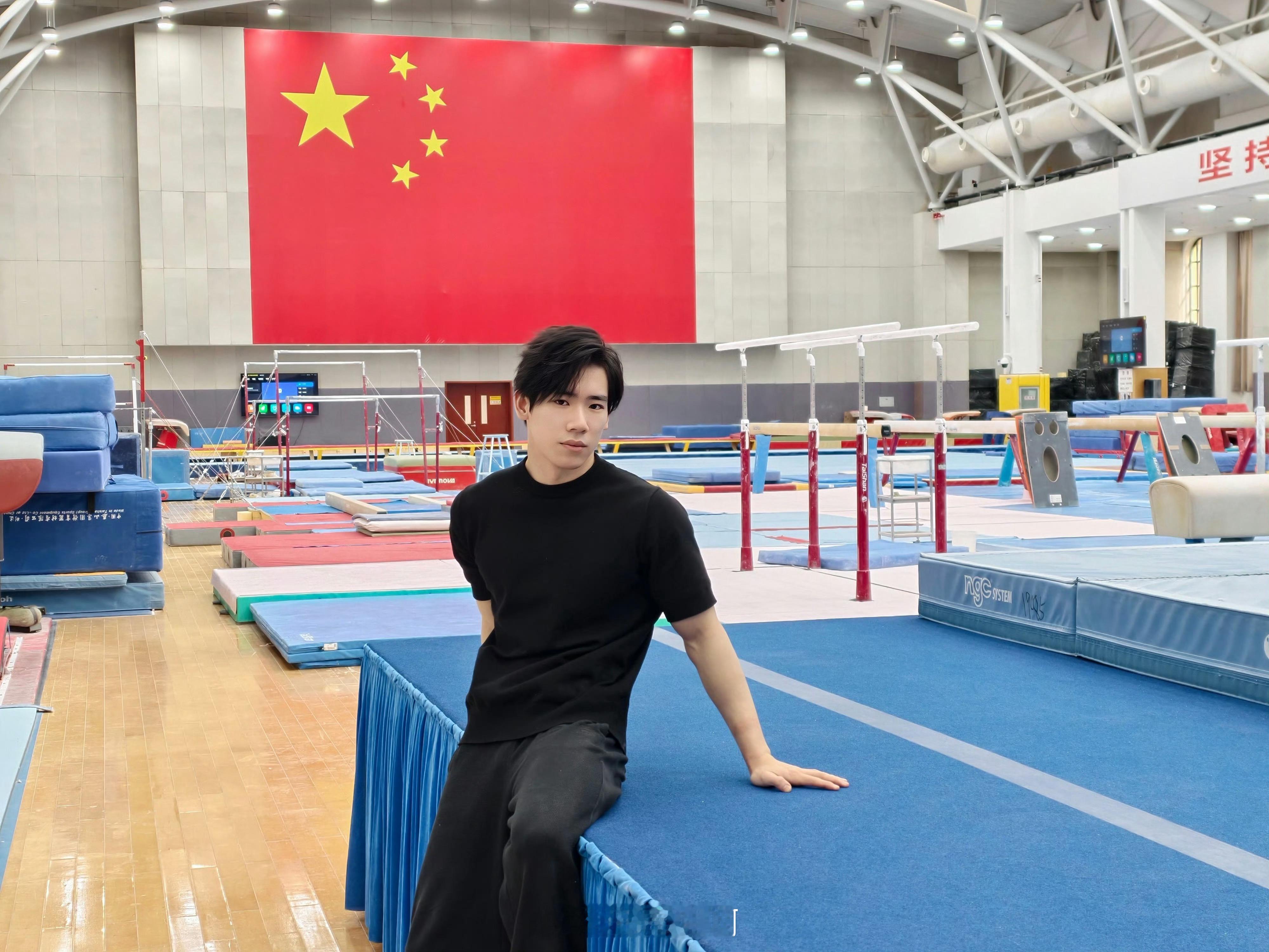 张博恒祝冬奥健儿新春快乐张博恒:这几天每天空的时候就会看看冬奥会，为我们的运动健