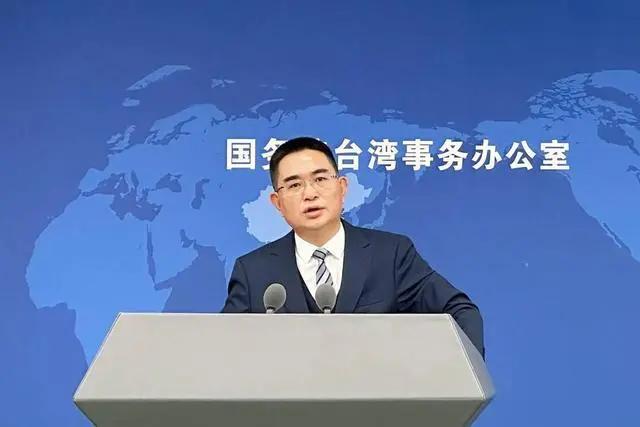 定性了！大陆给赖清德“三个头衔”，郑丽文看准时机，准备赴大陆
/赖清德终于撕下了