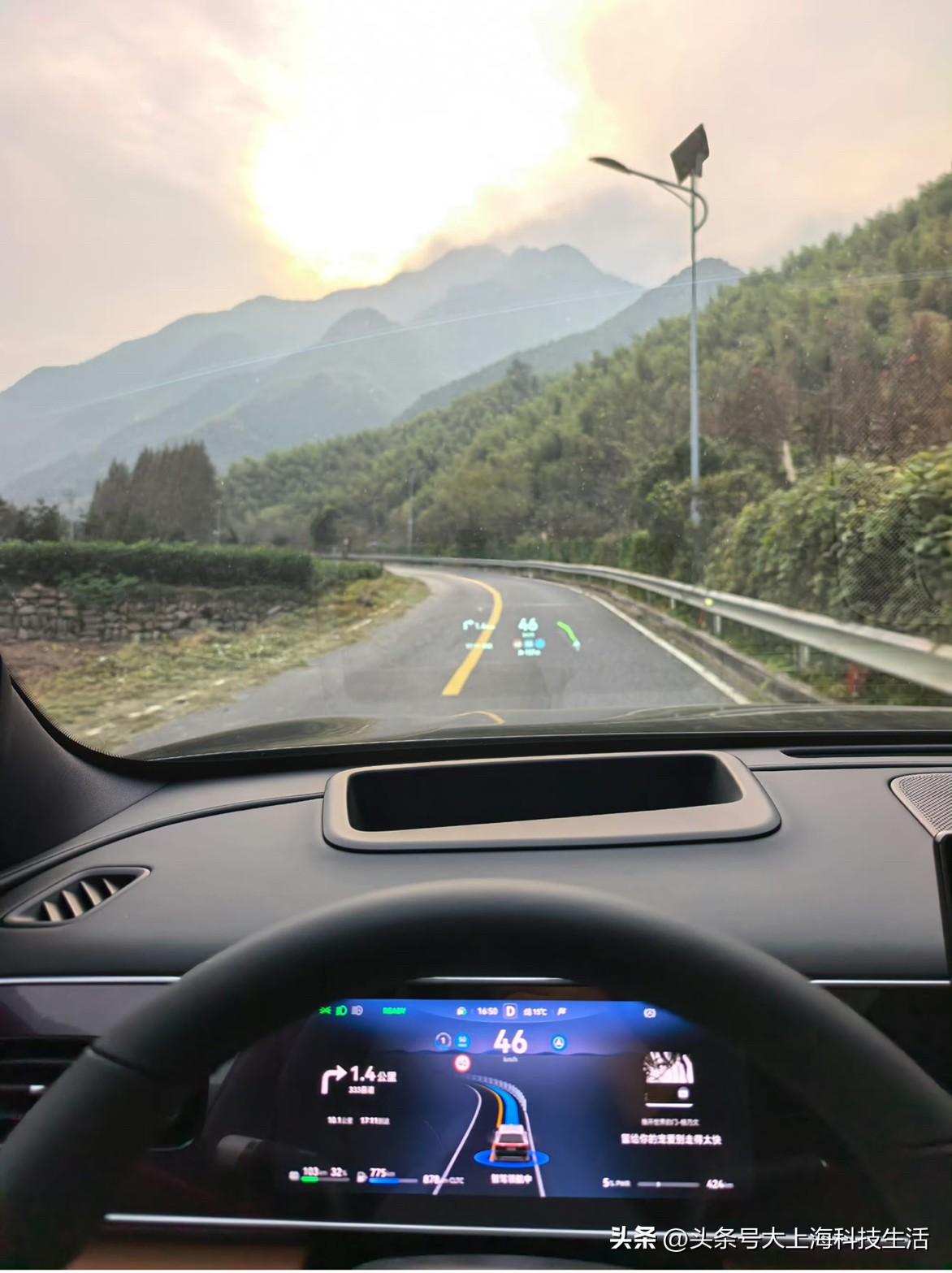 对我就是那个愿意主动推荐问界M7的人，很多网友问我你都已经有问界M8了为什么还推