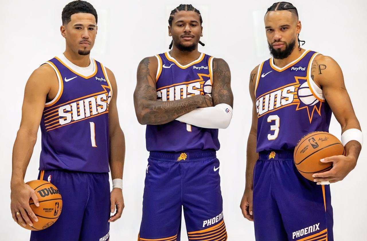 杰伦格林：布克，你这是适应打双能卫啦？？？我和龙哥都没打，就把文班打成亚马叠了。