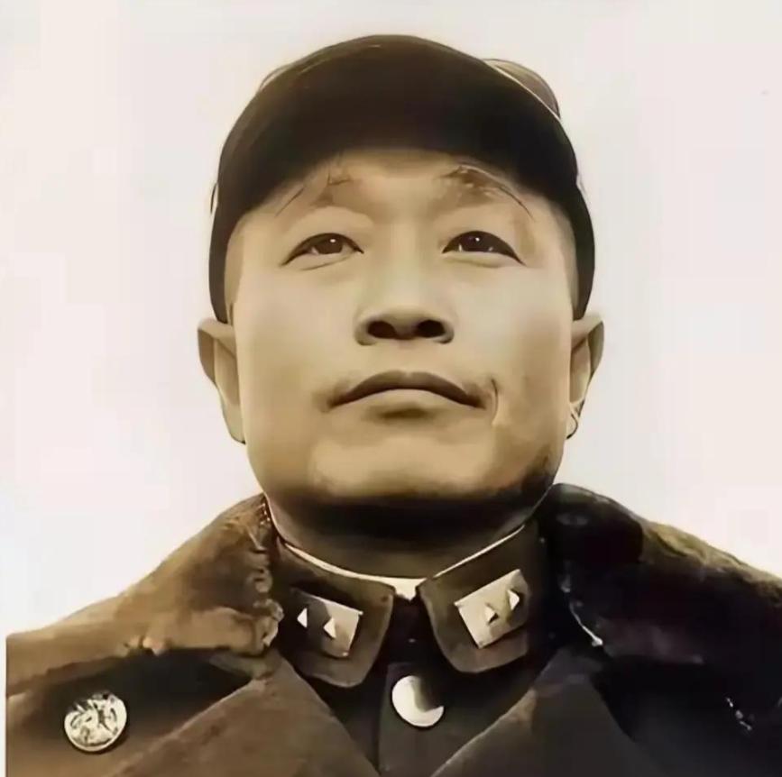1948年，徐蚌会战谜团，杜聿明晚年坦言，真正劲敌并非粟裕，而是那个总在关键时刻