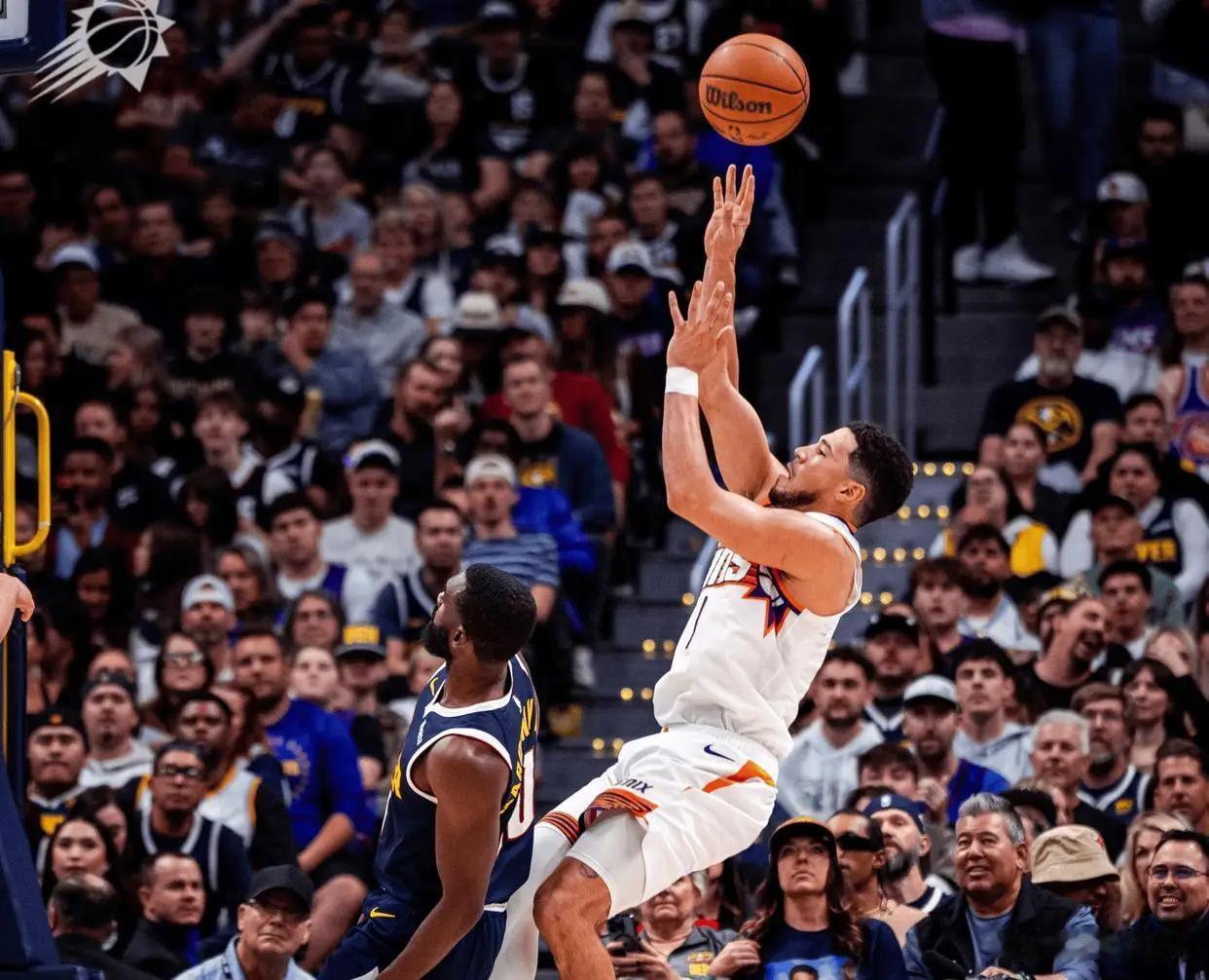 NBA预测继续

上一场雷霆兵不血刃的血洗勇士，从第一节开始比分拉开，勇士的进攻