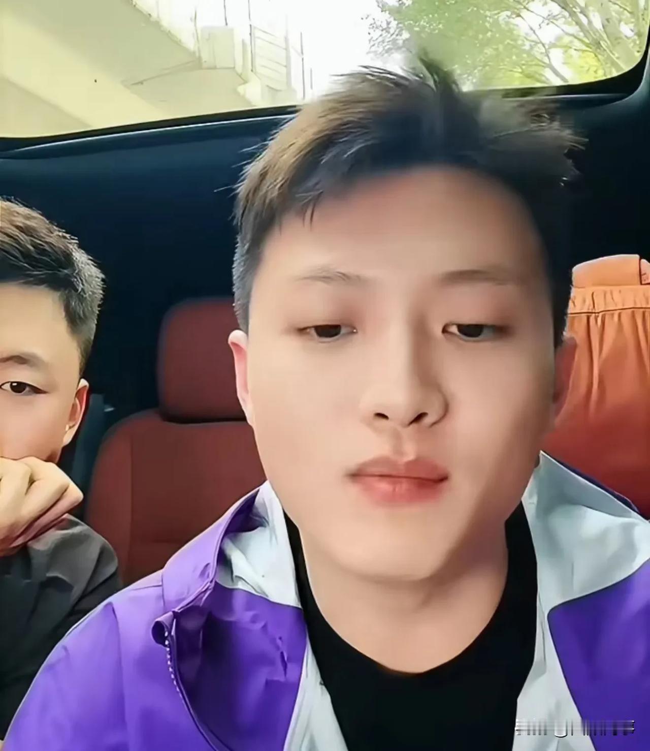 嫂家菲妹老公发火怒怼某人，真忍不了了，菲妹能忍我不能忍！

          