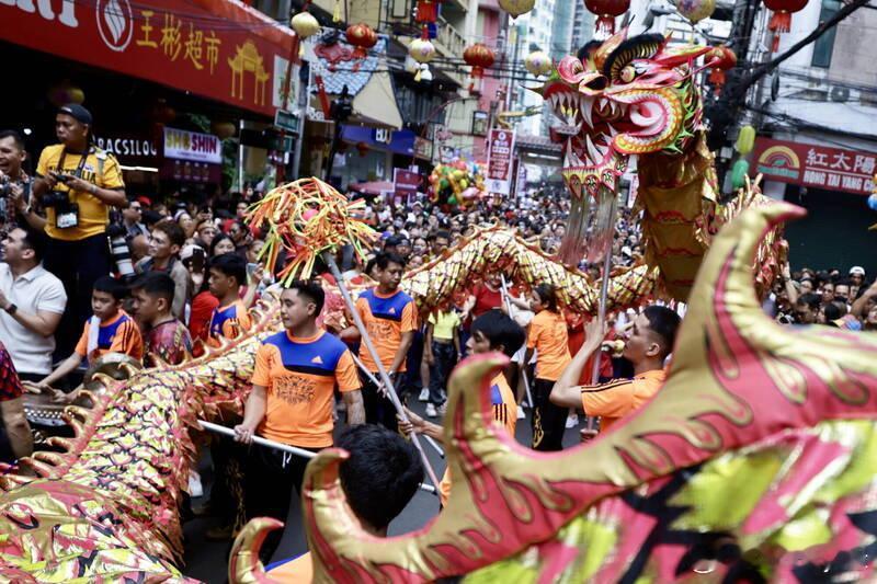 全球最古老华埠马尼拉宾南多年味浓 台湾香肠热销海外新鲜事ai热点共创计划 农历新