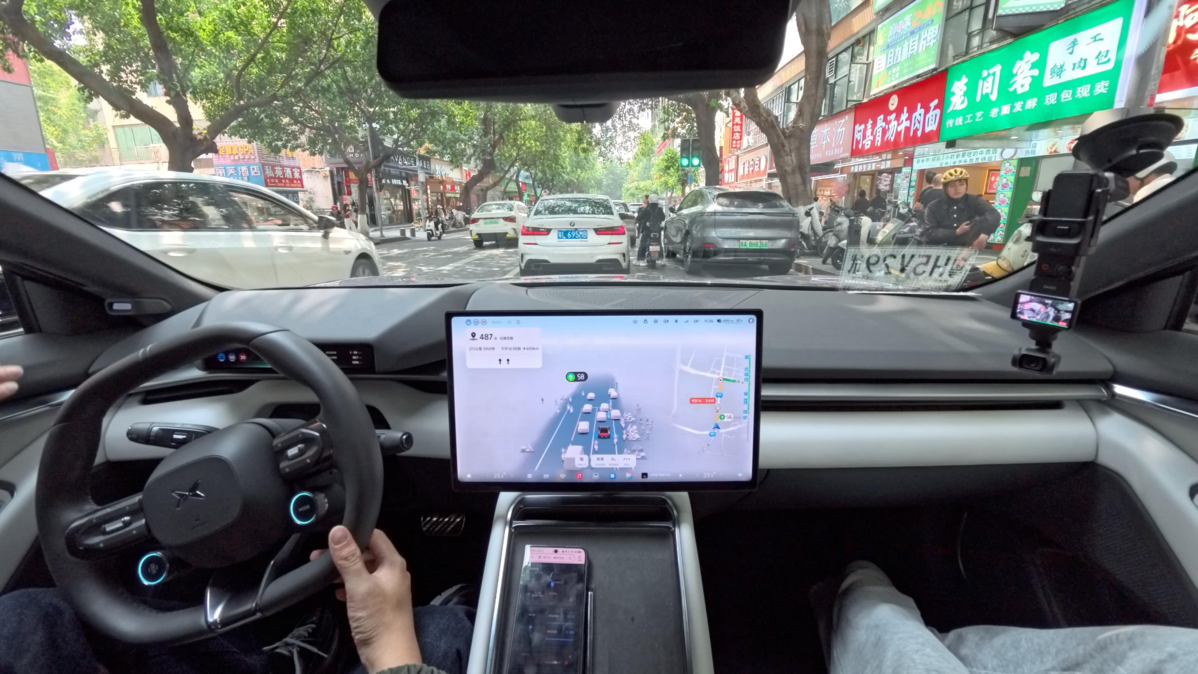 何小鹏直播第二代VLA推送今晚19:30何小鹏要直播回答关于二代VLA的技术能力