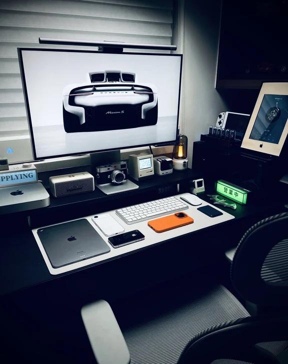来，看我的桌面！💻！顺便看看你们的❗️
howto建造我的桌面 分享打工人日常