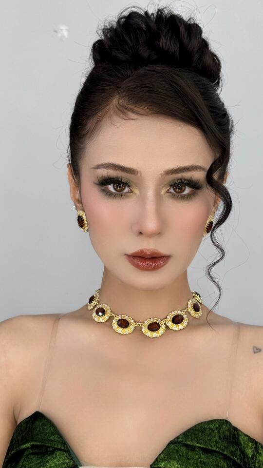 美人一句叫声妈