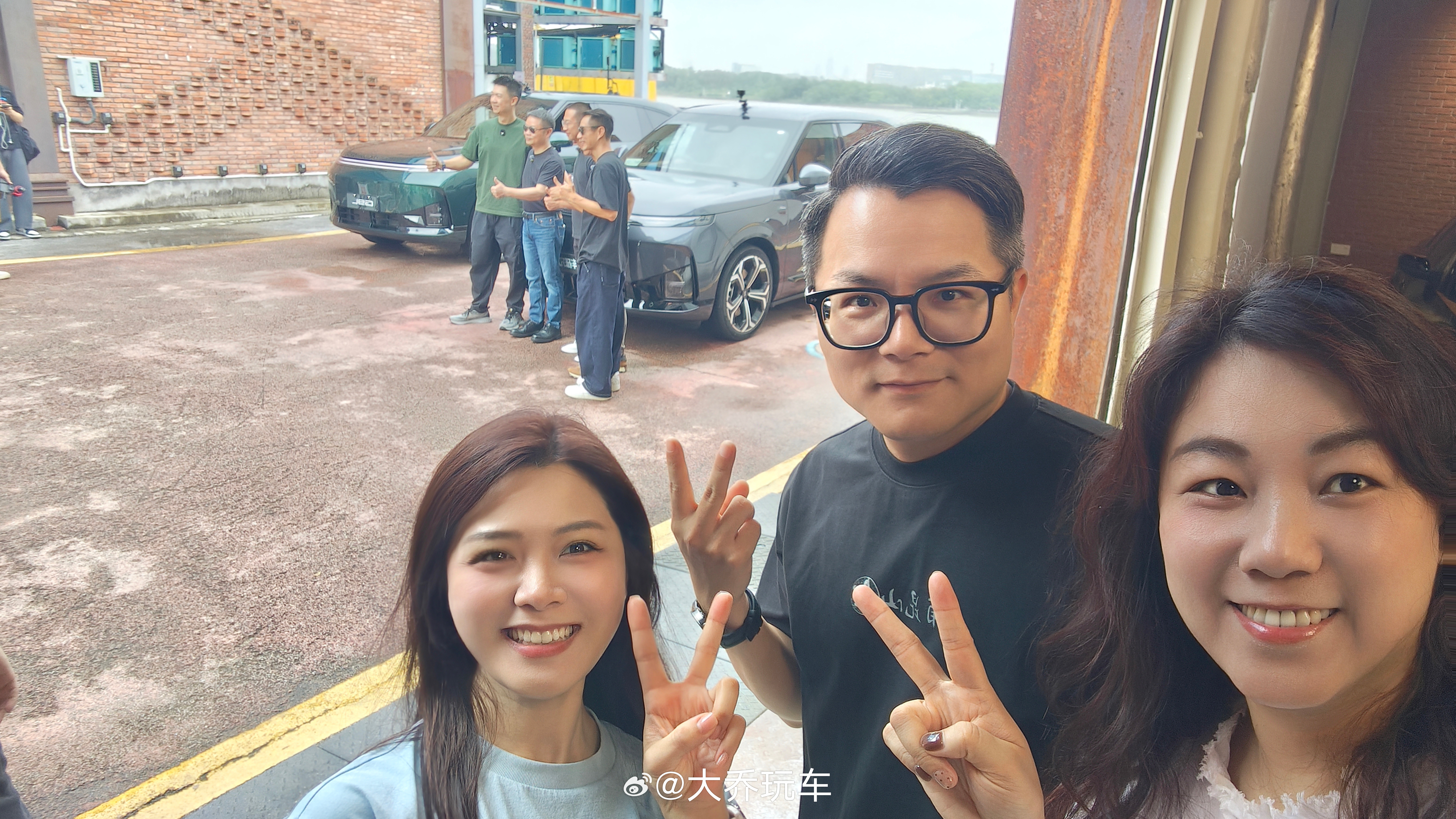 嘿嘿…后面有重磅嘉宾来了[doge][doge][送花花][送花花]小鹏  ​​
