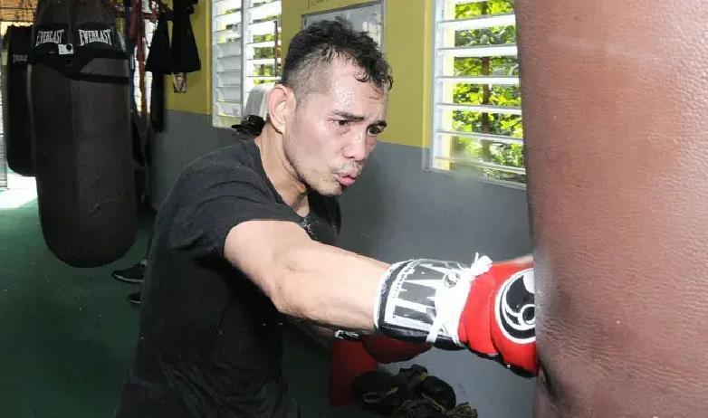 拳击场上，年龄真的只是一个数字吗？你看那菲律宾“闪电”多奈尔，都43岁了，本周三