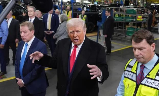 美国急了，公开喊话中国！

当地时间1月13日，当被问及中国市场是否会向美国商品