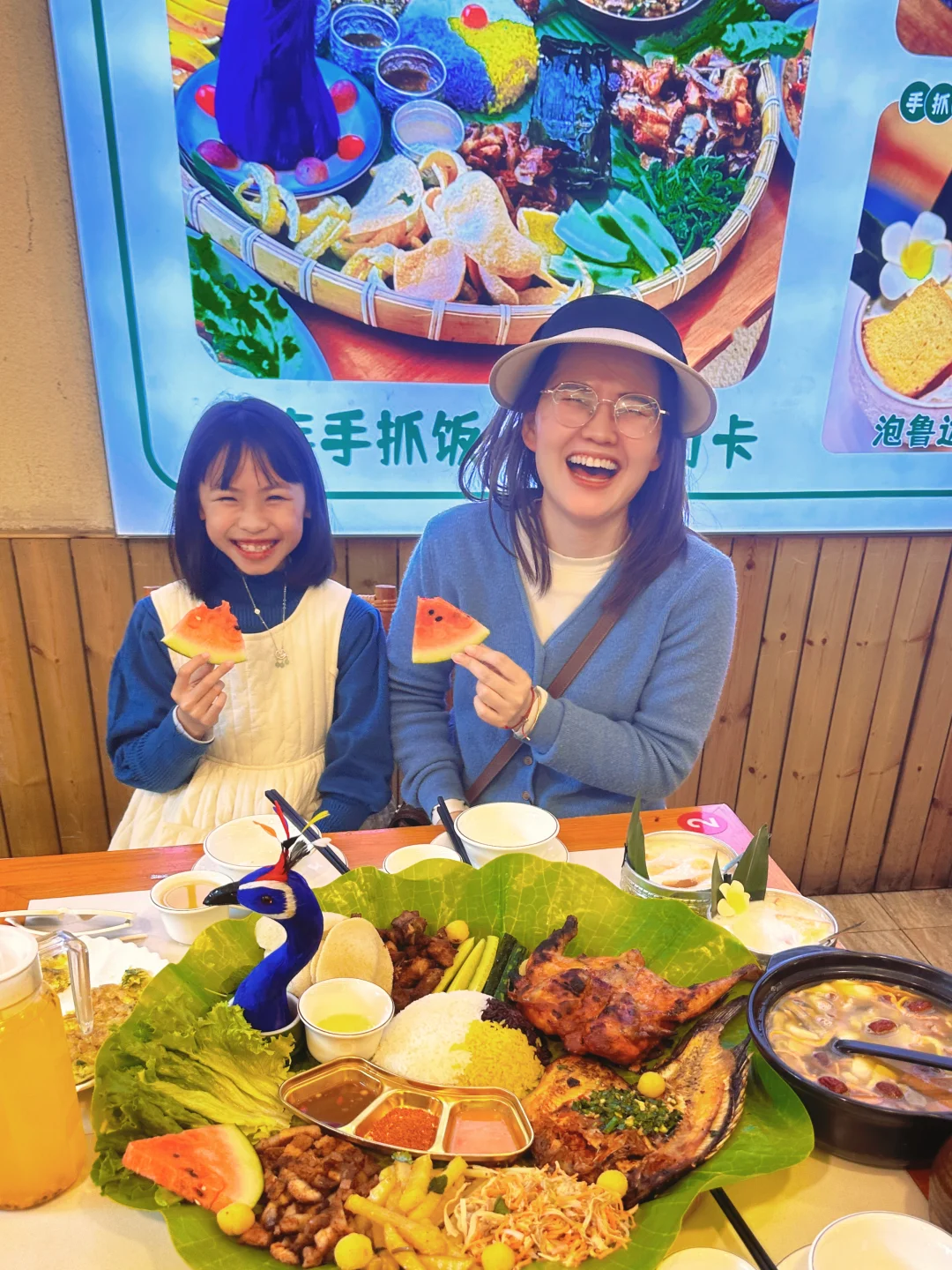 在大理带娃吃第二顿云南特色孔雀饭！没踩雷