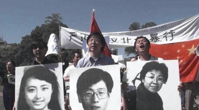 1999年，驻南斯拉夫大使馆被炸，中央军委副主席：已做好打仗准备

张万年的军事