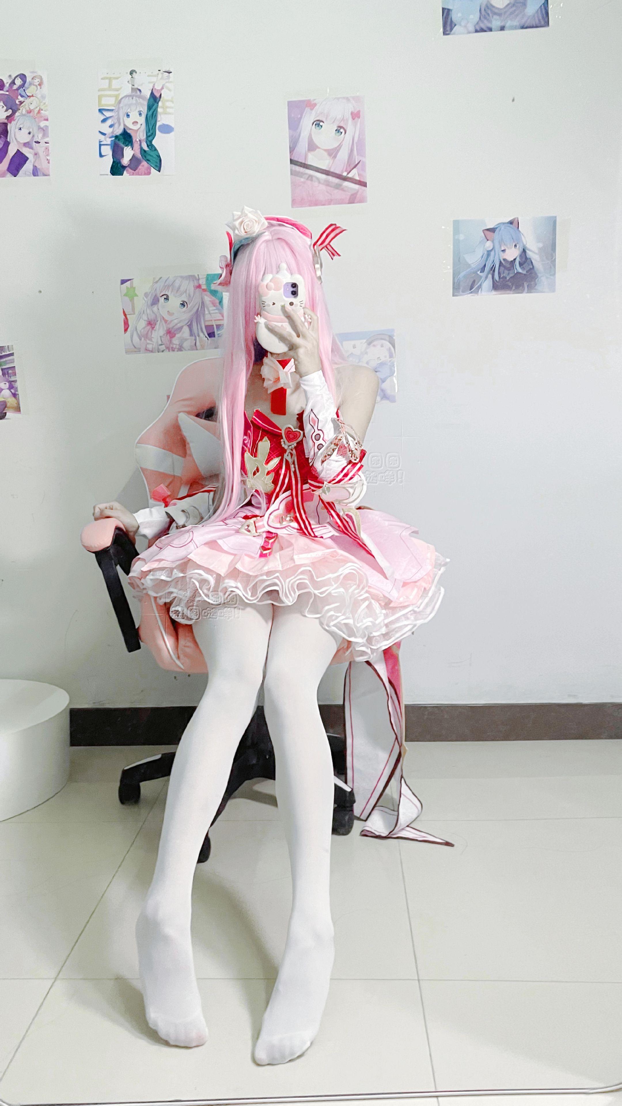 爱莉希雅 崩坏三 cos试衣 二次元