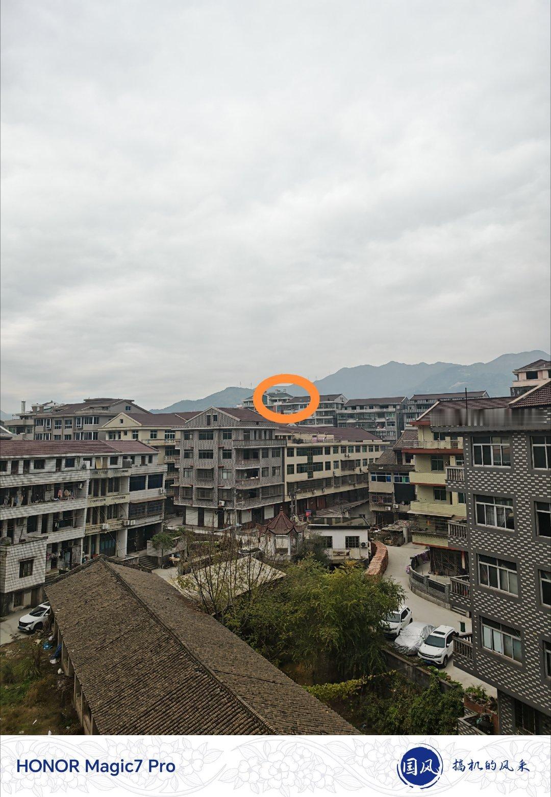 罗巍大佬加入荣耀后，表示准备花2-3年带飞荣耀影像。就目前来说感觉真的在影像方面
