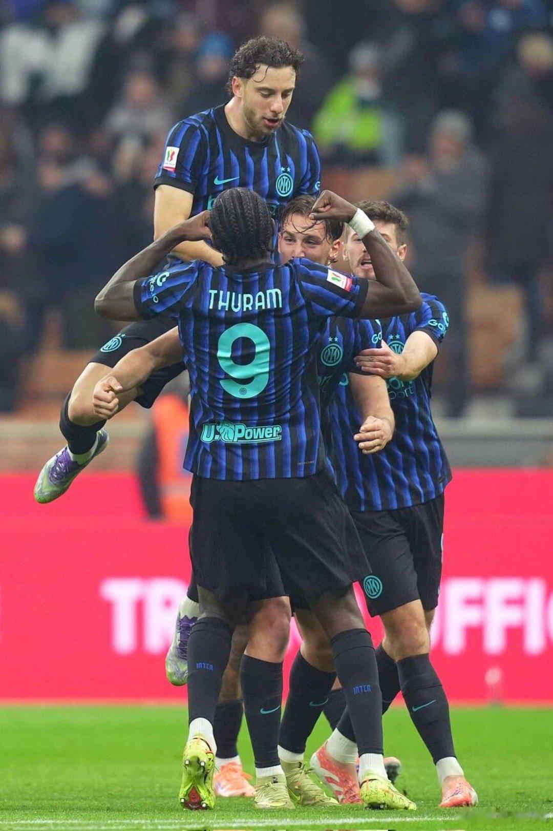 图拉姆：我们拥有一支强大的队伍 我们踢了一场精彩的比赛 我们参加所有比赛的目标都