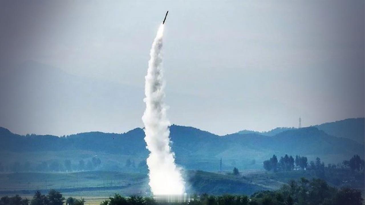 又一太平洋岛国就导弹试射问题对华发出声音。外媒 7 月 8 日报道，斐济国防部长