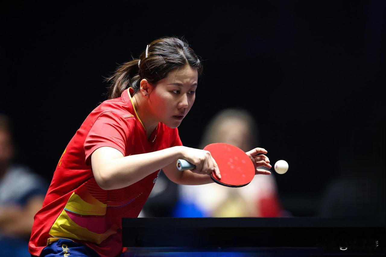 🏓WTT香港总决赛•陈幸同淘汰队友，晋级八强。

    陈幸同，28岁，世界