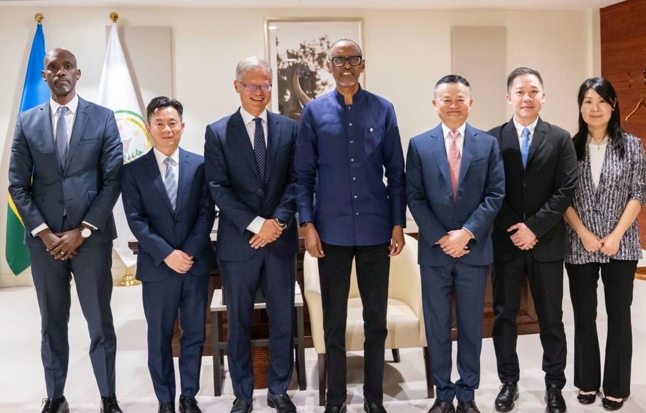 马云现身非洲帮扶创业者 马云这波非洲行太扎心！不是简单撒钱，而是教当地年轻人“点