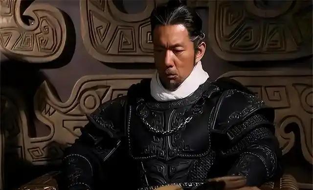 秦昭王赐死白起之后，为什么不杀掉白起的后人，斩草除根？
 
要知道古代帝王多忌惮
