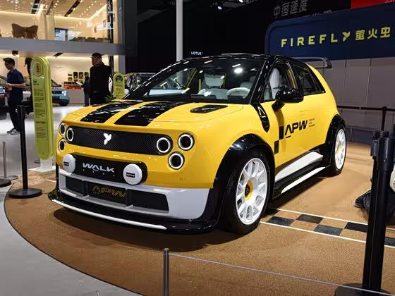 蔚来萤火虫，真能圈粉6成女车主？我扒了5个真相，不吹不黑！
网传这只“小萤火虫”