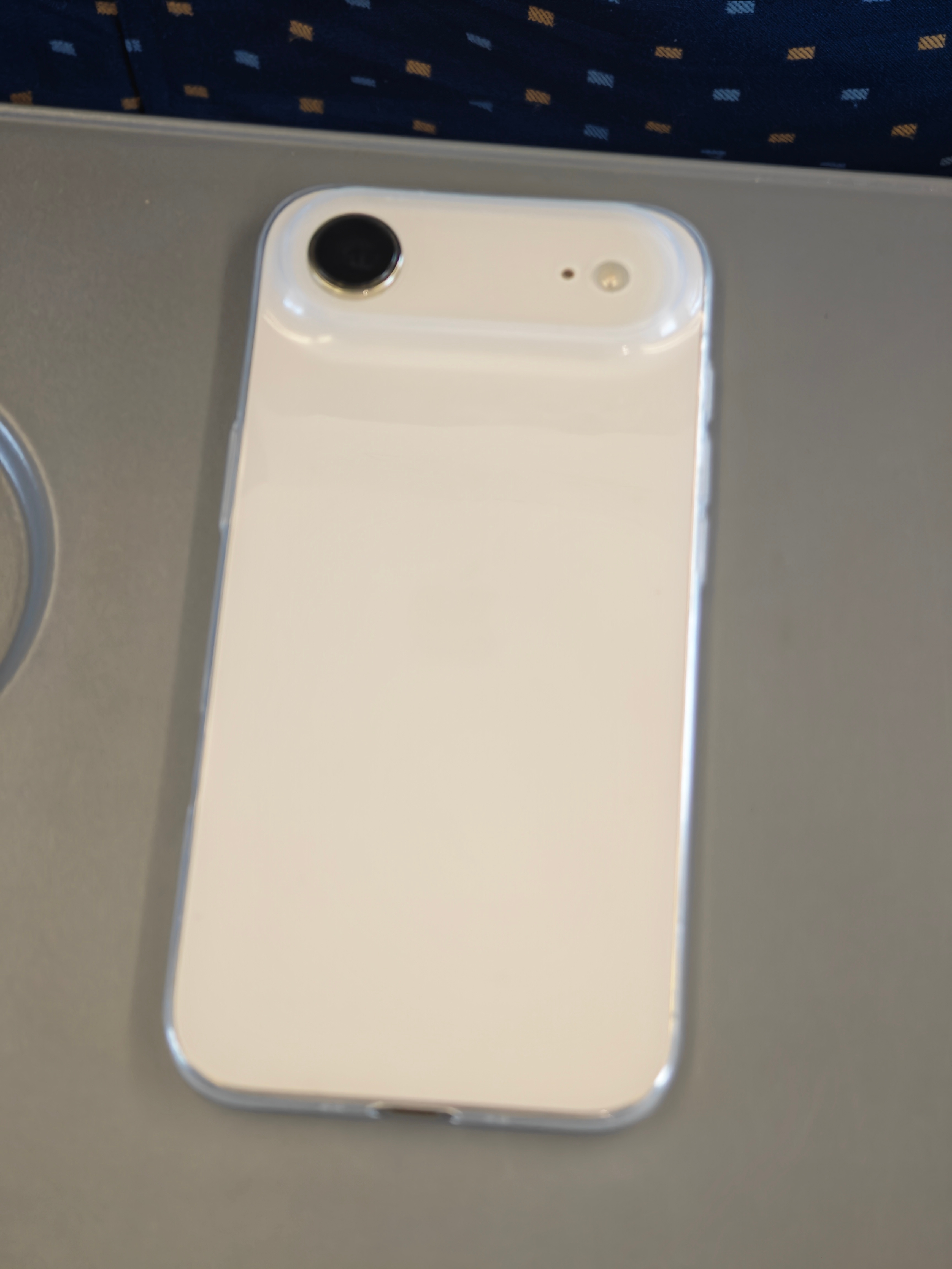 iPhone17涨价倒计时iPhone Air现在快腰斩了，7999的发售价到现