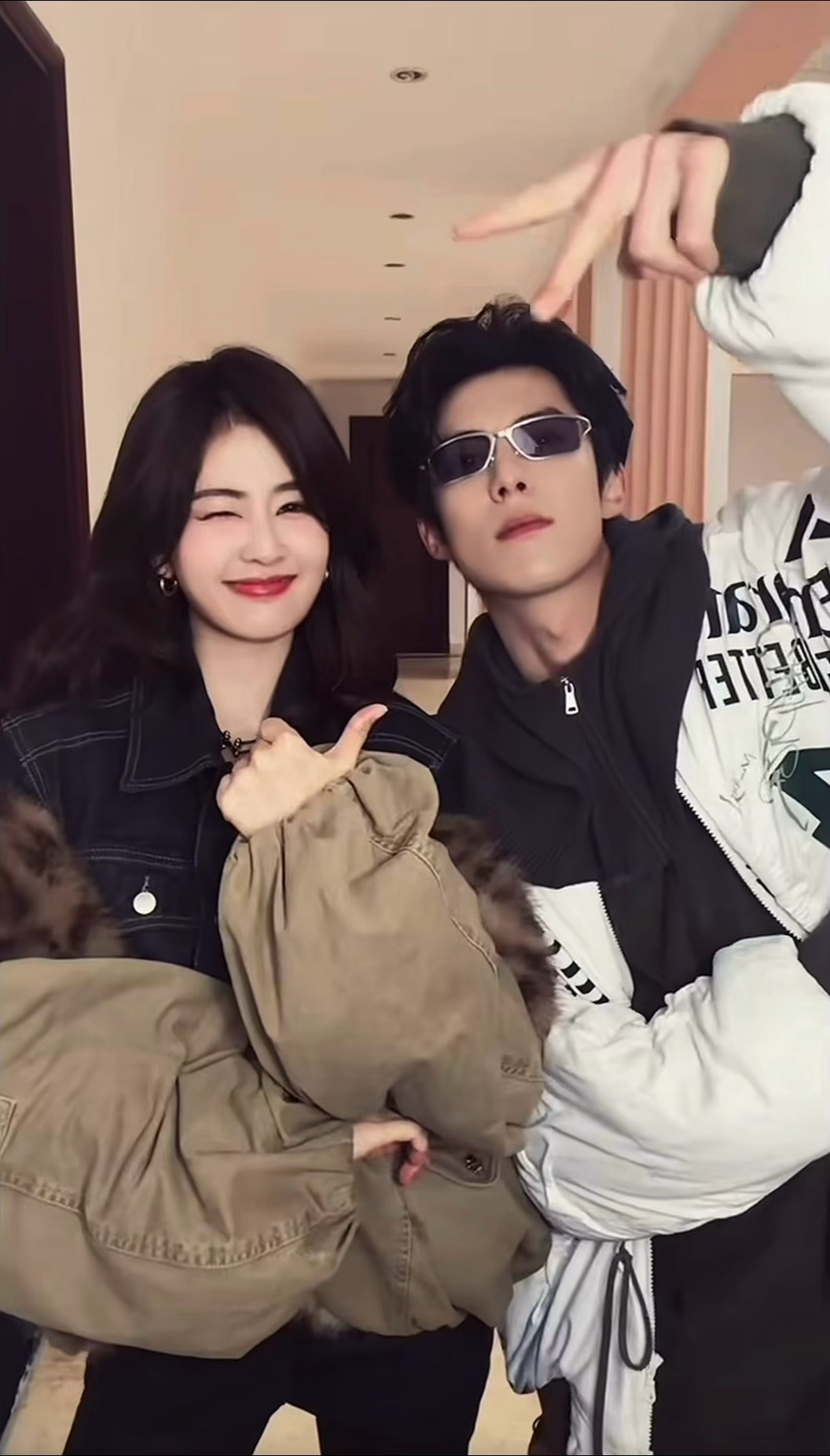 帅哥美女对我眼睛太好了好会卡点的俩人白鹿王鹤棣同框cha 白鹿王鹤棣Double