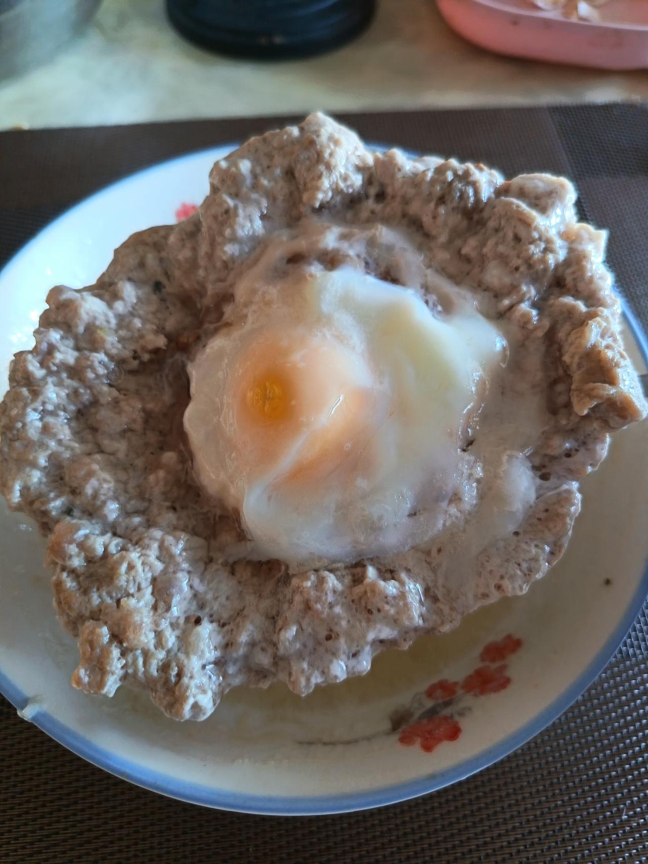 减肥期间到底能不能吃肉？

肯定能吃肉！

咋天晚上做梦想吃肉饼子，又馋这一口了