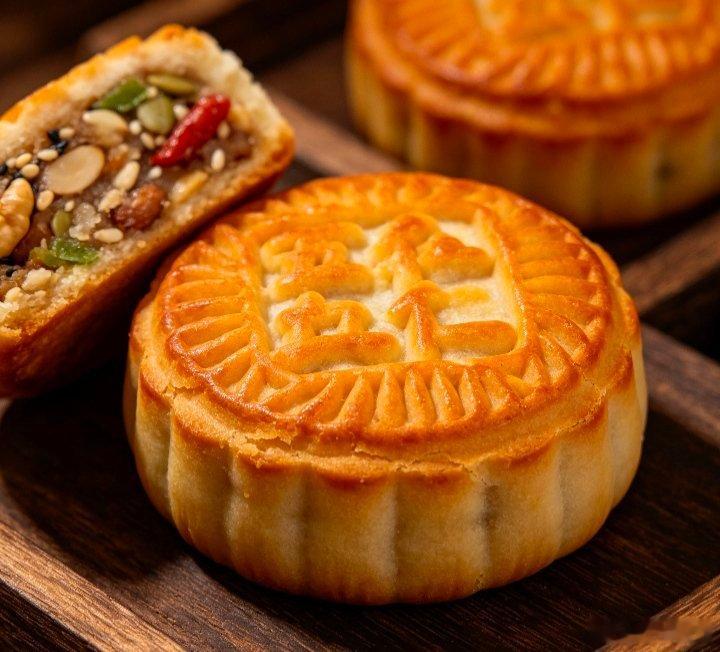现在的月饼都这么卷了吗现在的月饼真的越来越卷各种新奇脑洞口味层出不穷兜兜转转最偏
