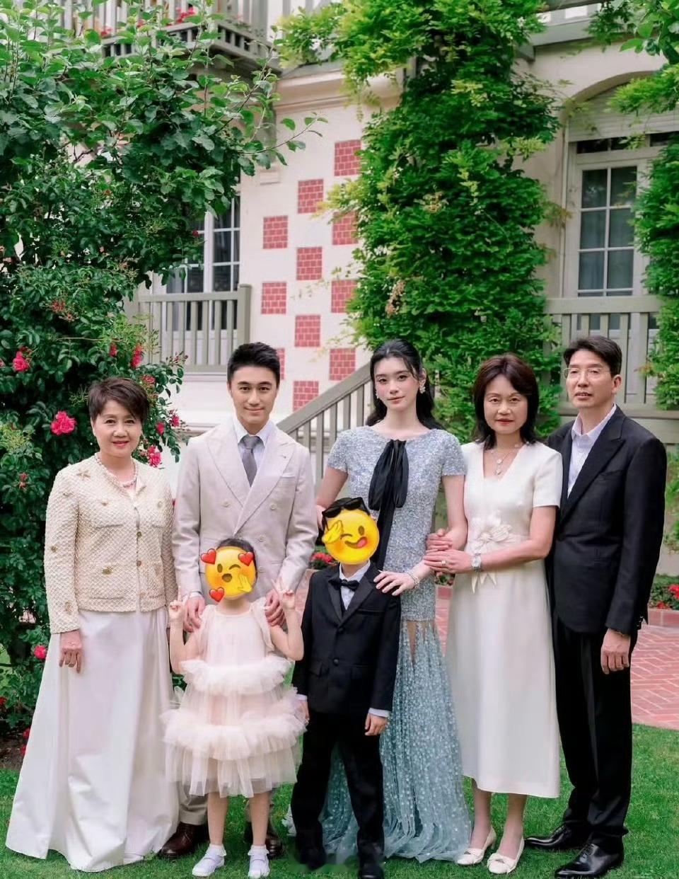 这才是真正的老钱风 奚梦瑶婚礼珠宝奚梦瑶满钻流光尽显贵气