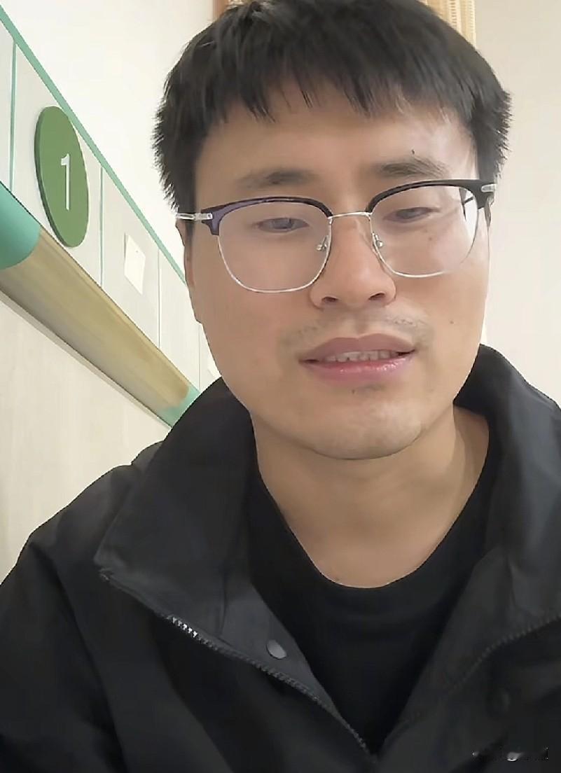 在我们东北，几乎家家都是一个孩子，所以孩子绝对不能丢，那是全家人的命。
辽宁建平