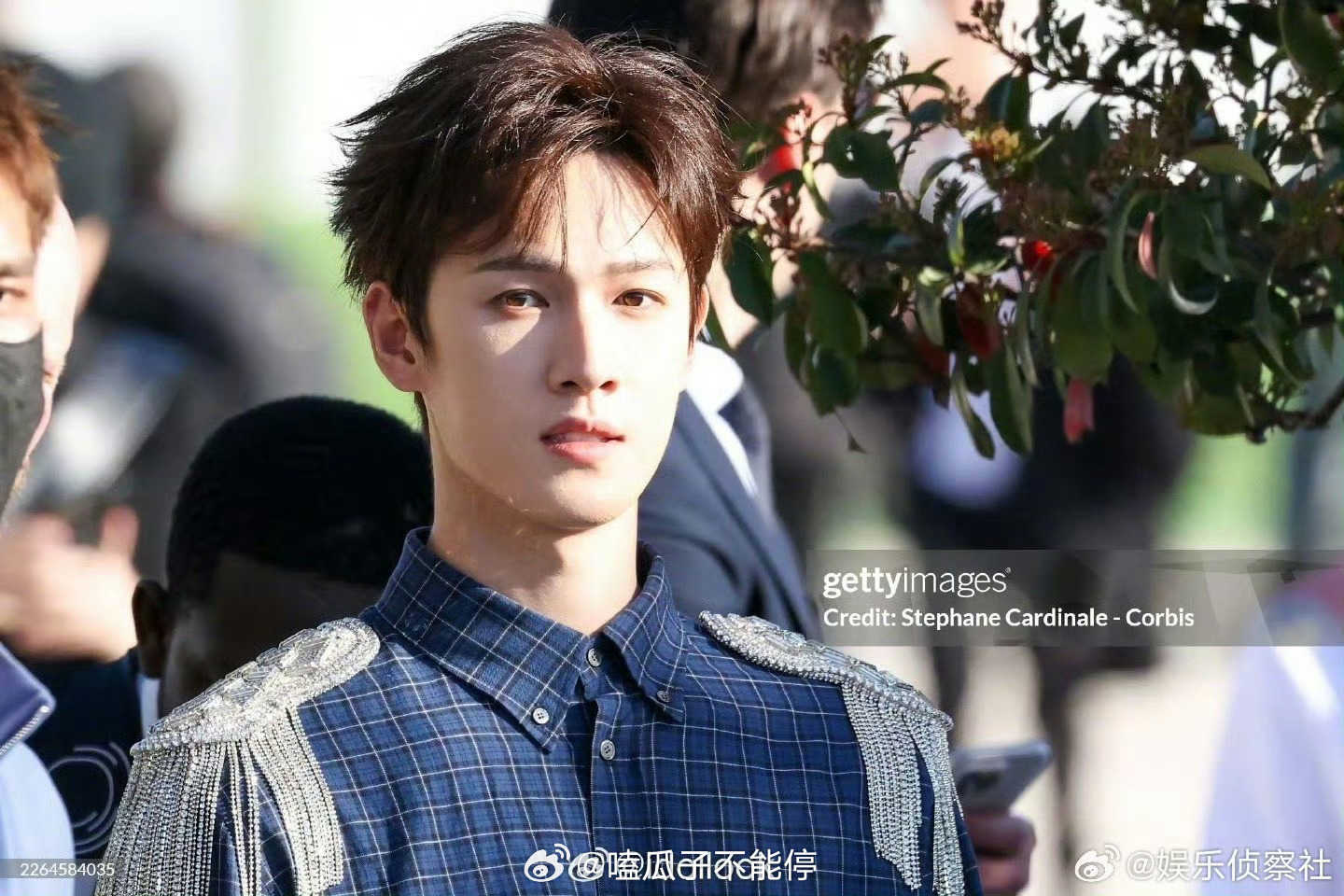 李昀锐G社出图和精修基本没差别呀！帅哥又闪耀米兰了