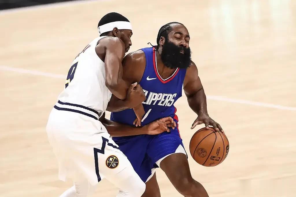 美记怼哈登：次节&末节都0分0助，快船用4个签换来这么个人！

今日NBA常规赛