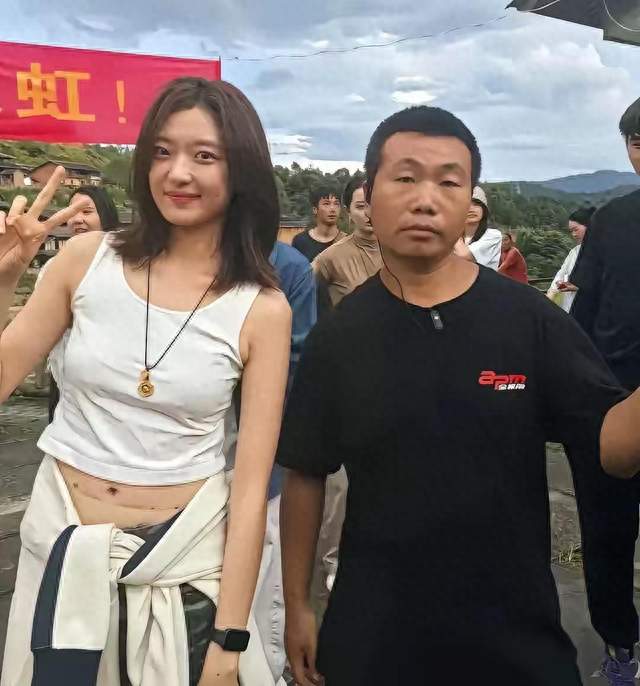 孙千生图露小肚子！瘦子为啥专胖肚子