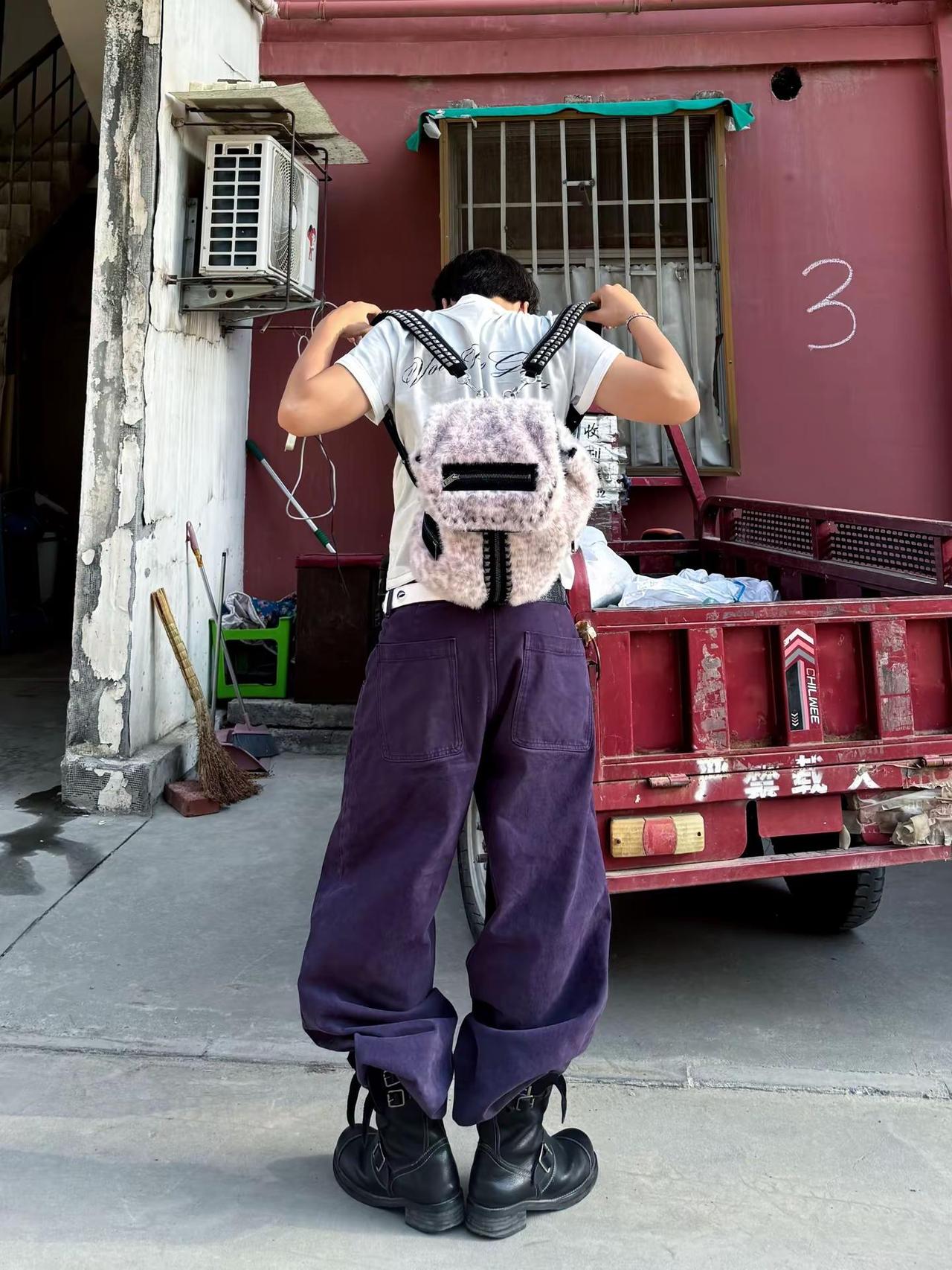 时间会让酸涩的浆果愈发甜腻昊沈带你做穿搭博主 街头小霸王 街头穿搭