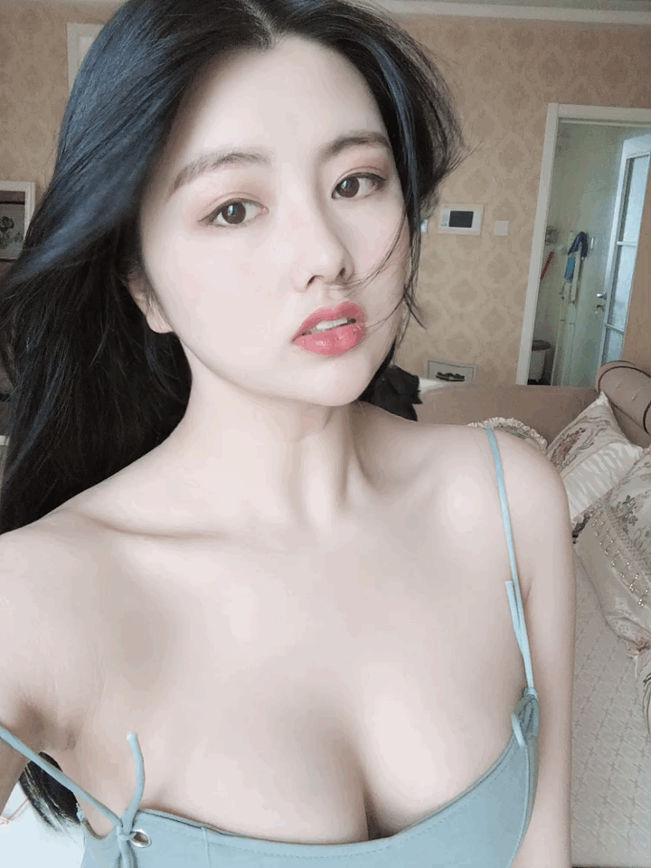 甜美系女孩 ​​​