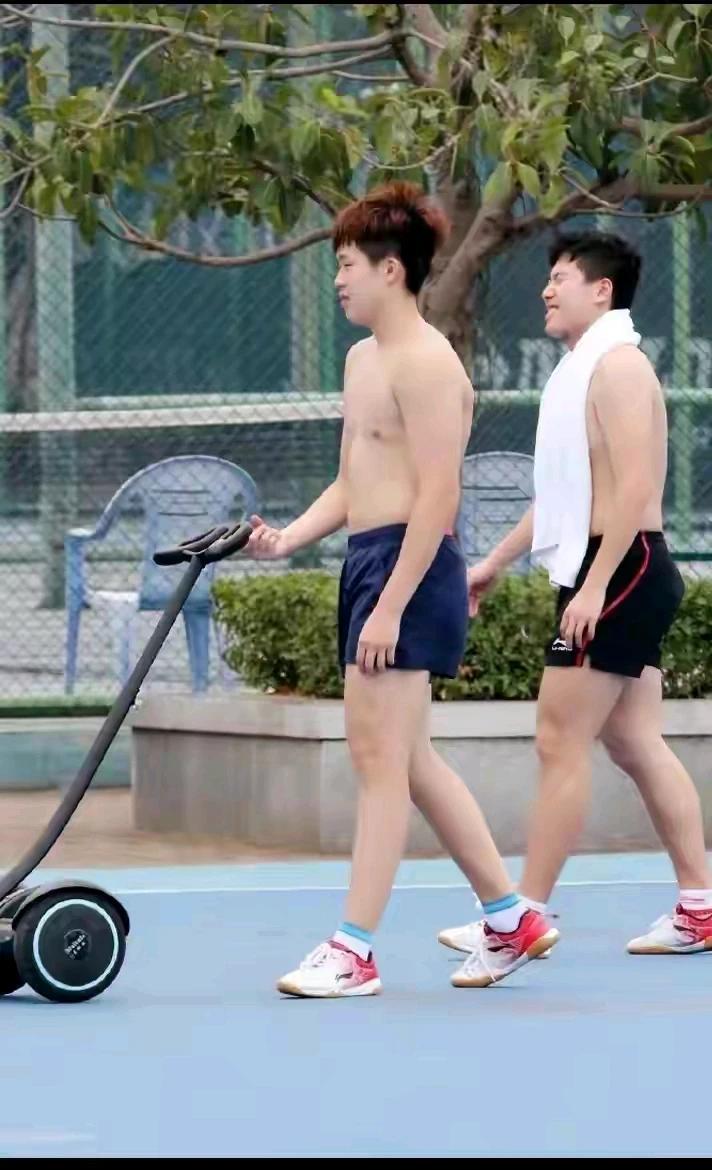 正赛没开始，先看看魏桥双甜[捂脸]，专治不开心。