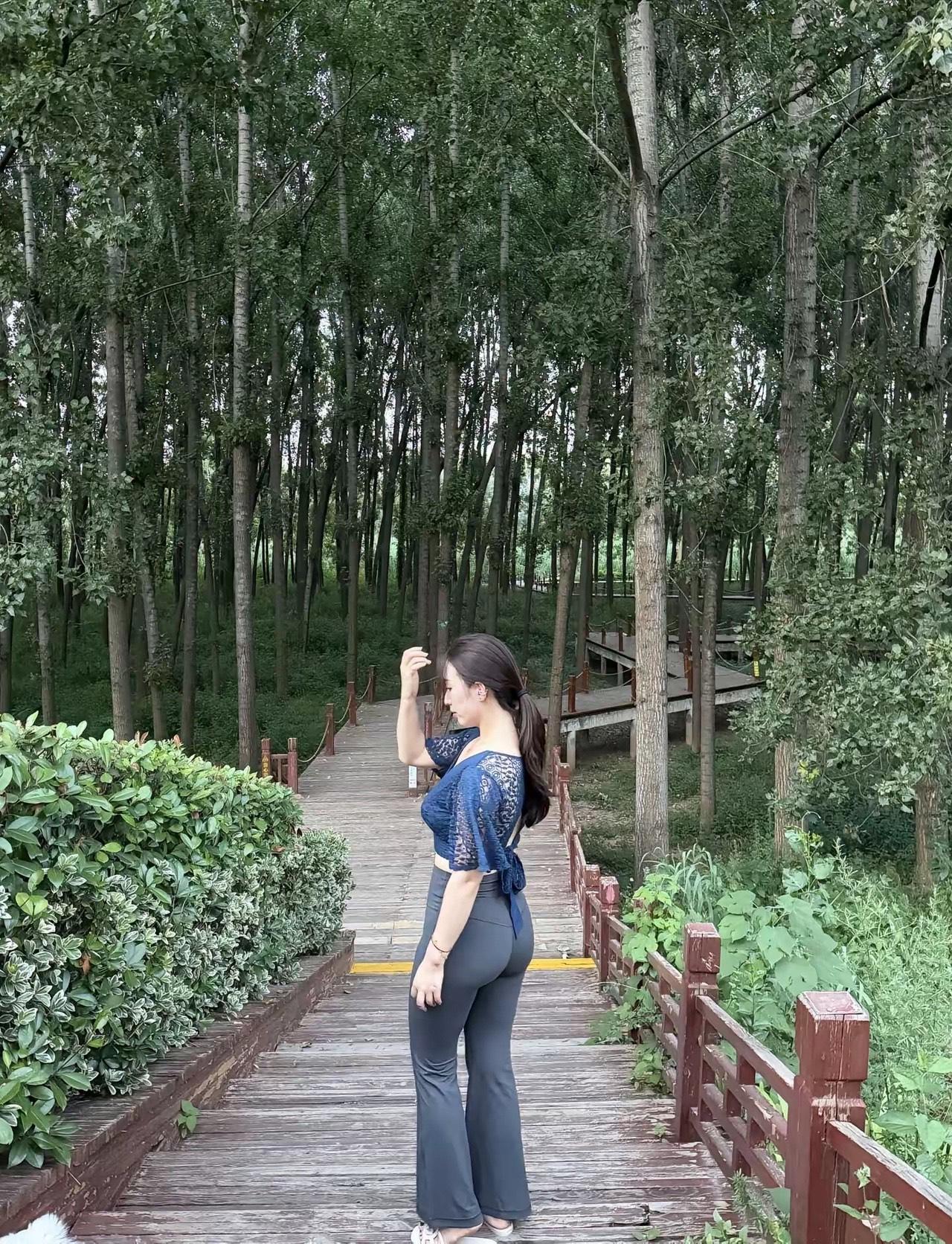 猜一下，生过孩子了吗？[微笑]